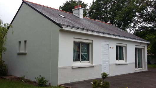 Ravalement de facade avec sous bassement