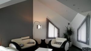 Peintre décorateur sur La Baule Pornichet Presqu‘île Guérandaise, Quellard peinture réalise vos travaux de peinture tels que ravalement de façades, peinture intérieure et extérieure, peinture boiseries, home staging, revêtement de sols, papier peint et entretien de toiture