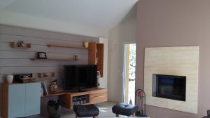 Peintre décorateur sur La Baule Pornichet Presqu‘île Guérandaise, Quellard peinture réalise vos travaux de peinture tels que ravalement de façades, peinture intérieure et extérieure, peinture boiseries, home staging, revêtement de sols, papier peint et entretien de toiture
