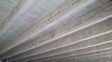 Peintre décorateur sur La Baule Pornichet Presqu‘île Guérandaise, Quellard peinture réalise vos travaux de peinture tels que ravalement de façades, peinture intérieure et extérieure, peinture boiseries, home staging, revêtement de sols, papier peint et entretien de toiture